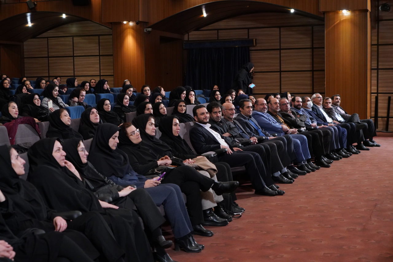 گردهمایی همکاران بانو ایمیدرو به مناسبت میلاد با سعادت حضرت زهرا (ص) - 1402.10.16